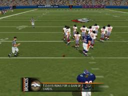 Madden NFL 2000 scene - 7