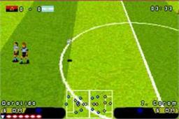 Premier Action Soccer online game screenshot 3