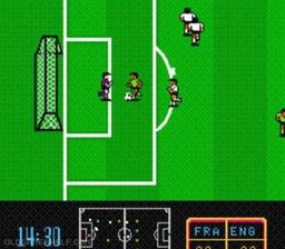 Ultimate League Soccer online game screenshot 1